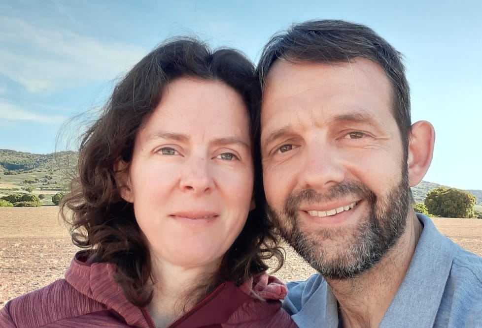 Evelien Louws y Sergio Gil, autores del libro